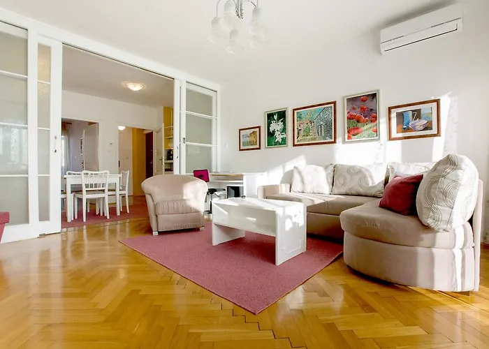Apartment Cvetje